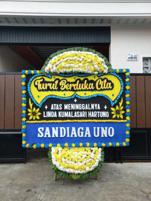 Papan Bunga Duka di Gumay Ulu